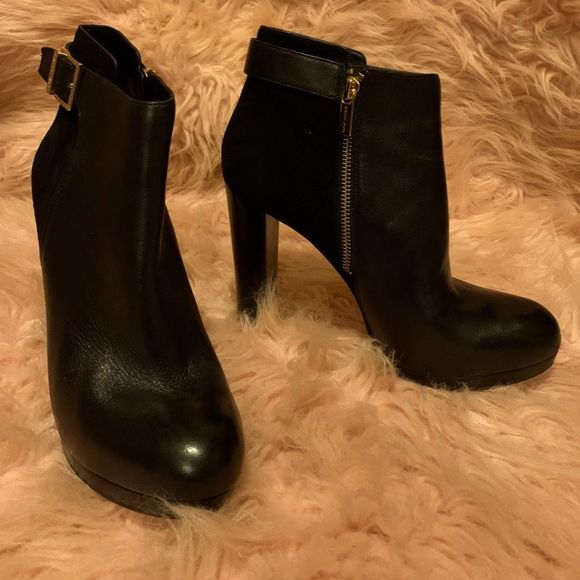 Michael Kors boots - Picture 1 of 11